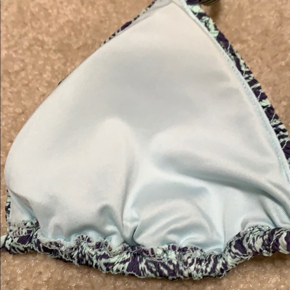 Volcom triangle bikini top - Picture 5 of 7